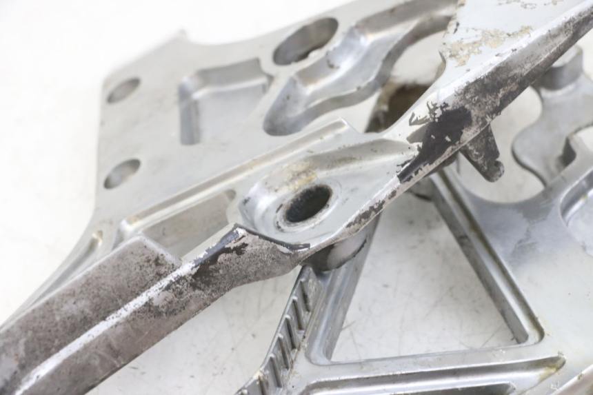 photo de ZESTAW PŁYTEK PODNÓŻKA PRZEDNIEGO YAMAHA FJ 3CX 1200 (1986 - 1996) - Zoom stanu zużycia