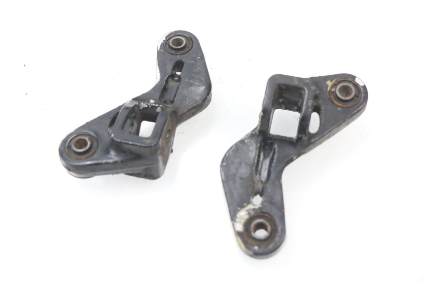 photo de ZESTAW PŁYTEK PODNÓŻKA PRZEDNIEGO SUZUKI GSXF GSX F 600 (1988 - 1997) - Szczegół części