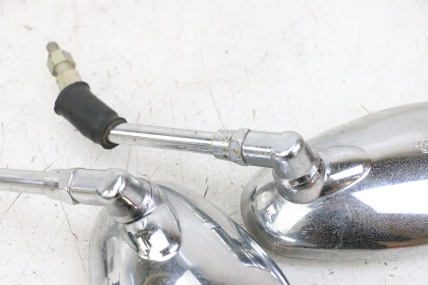 photo de ZESTAW LUSTERKÓW WSTECZNYCH EUROCKA RETRO 50 (2007 - 2014) - Zoom stanu zużycia