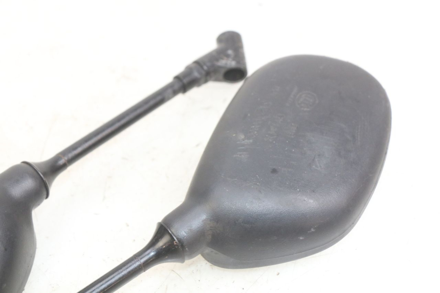 photo de ZESTAW LUSTERKÓW WSTECZNYCH SYM GTS EFI 125 (2012 - 2016) - Inny kąt widzenia