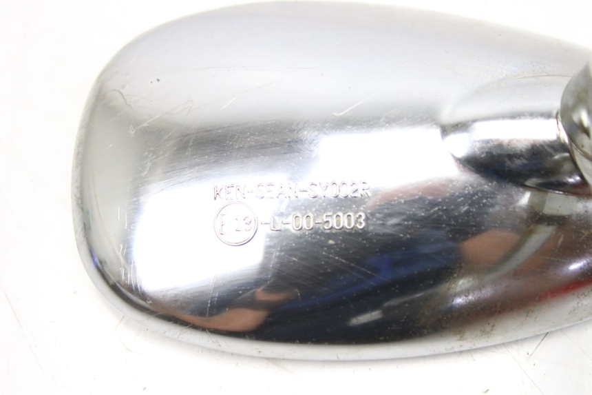 photo de PARA LUSTERKA SYM HUSKY 125 (1999 - 2005) - Zbliżenie techniczne