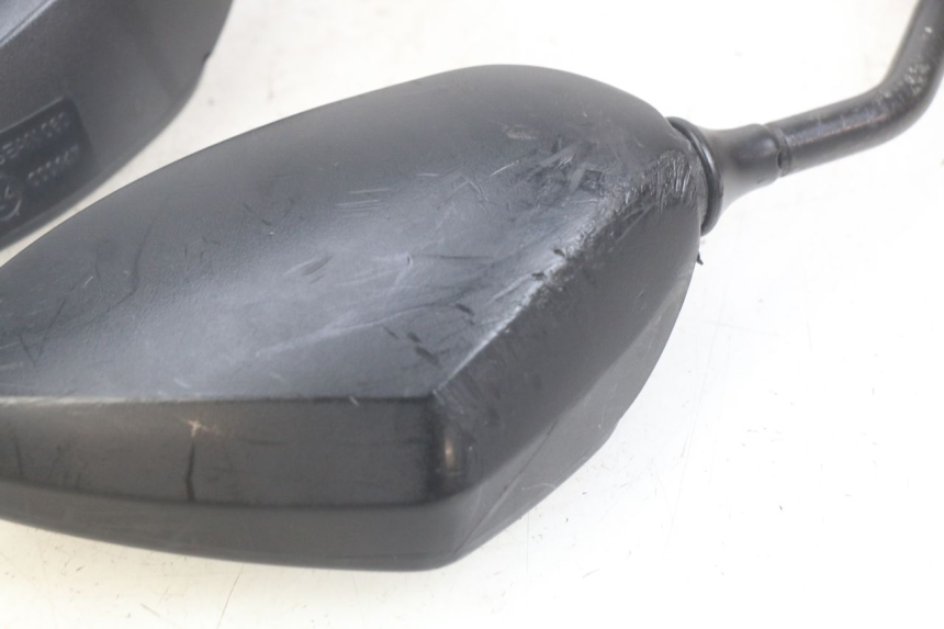 photo de ZESTAW LUSTERKÓW WSTECZNYCH SYM JET SPORT XR 50 (2006 - 2015) - Widok ogólny