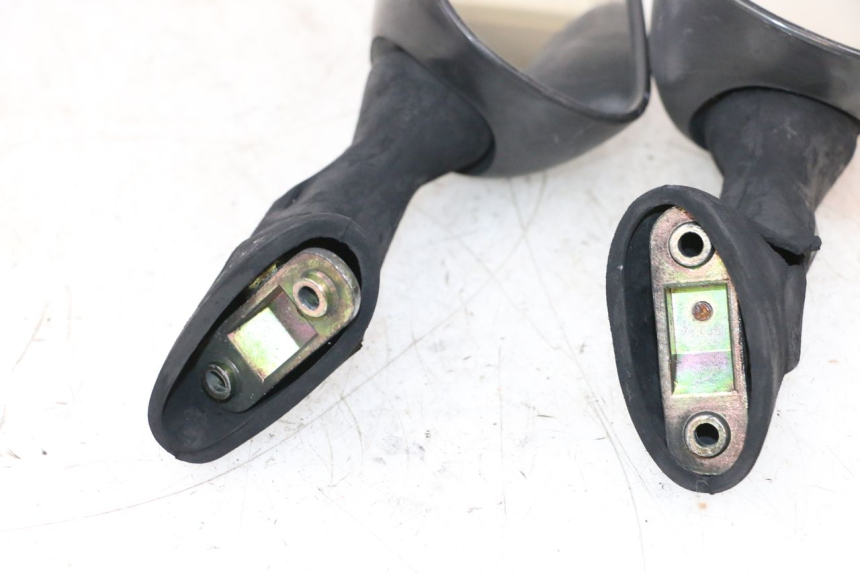 photo de PARA LUSTERKA HONDA NSR R 125 (1994 - 2003) - Zoom stanu zużycia