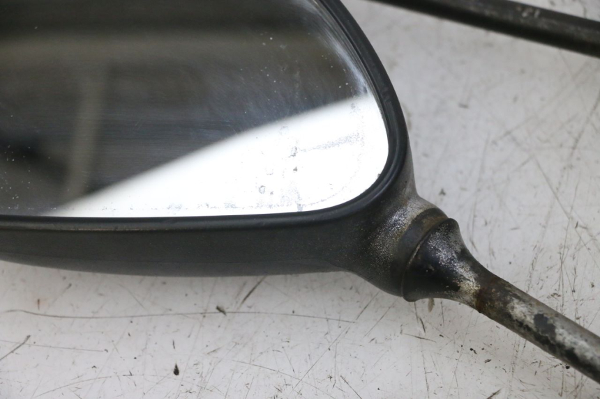 photo de PARA LUSTERKA PEUGEOT KISBEE 4T 50 (2010 - 2017) - Widok produktu