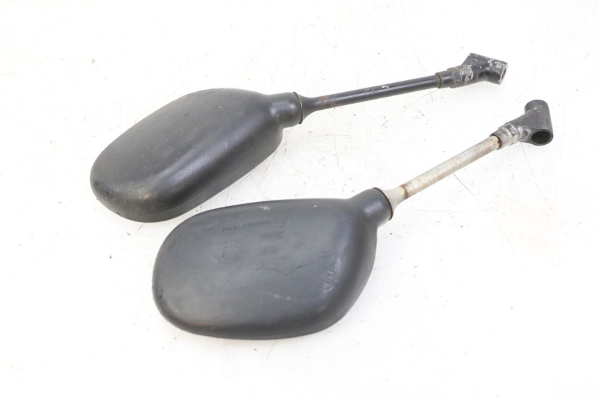 photo de PARA LUSTERKA PEUGEOT KISBEE 4T 50 (2010 - 2017) - Inny kąt widzenia