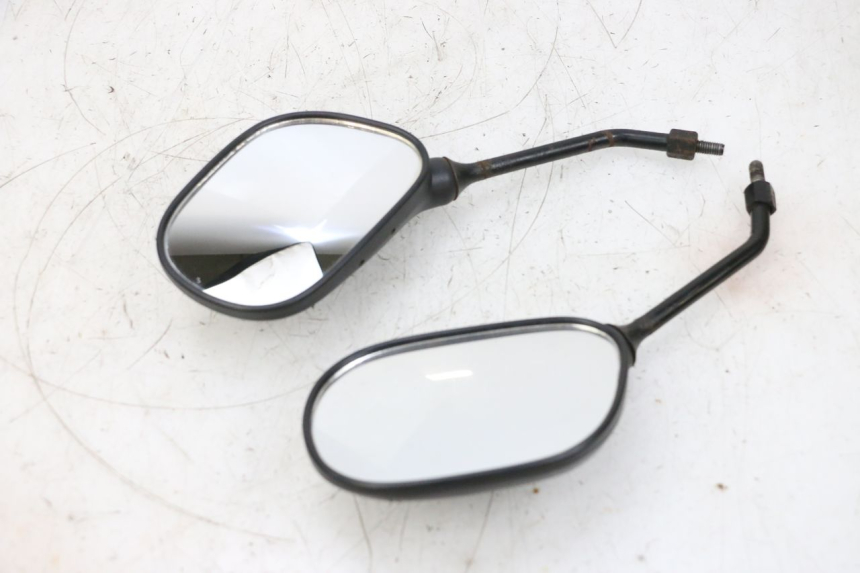 photo de PARA LUSTERKÓW NECO TEMPO 4T 50 (2022 - 2026) - Szczegóły charakterystyczne