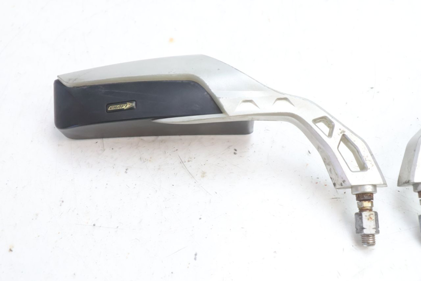photo de PARA LUSTERKA YAMAHA XJR 1300 (1998 - 2002) - Stan powierzchni