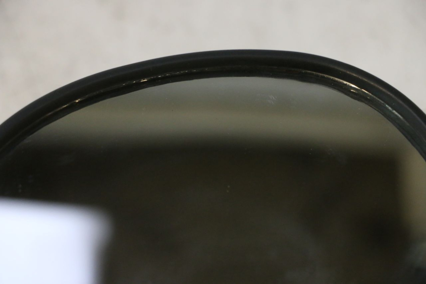 photo de PARA LUSTERKA YAMAHA YP MAJESTY 125 (1998 - 2001) - Widok profilu