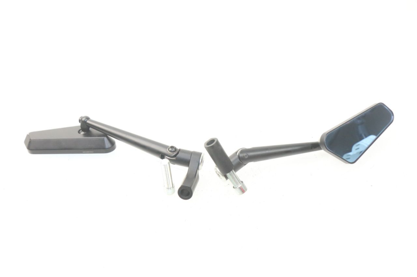 photo de PARA LUSTERKA KAWASAKI Z Z900 900 (2017 - 2019) - Zoom stanu zużycia