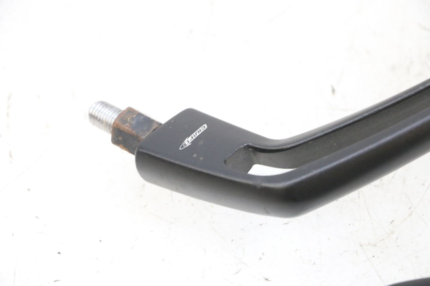 photo de ZESTAW LUSTERKÓW WSTECZNYCH KAWASAKI ZR 7 750 (1999 - 2004) - Zbliżenie techniczne