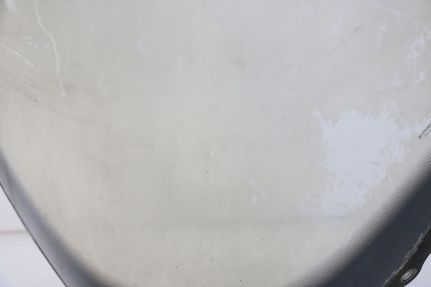 photo de SZYBA PRZEDNIA SUZUKI BURGMAN 125 (2007 - 2014) - Szczegół części