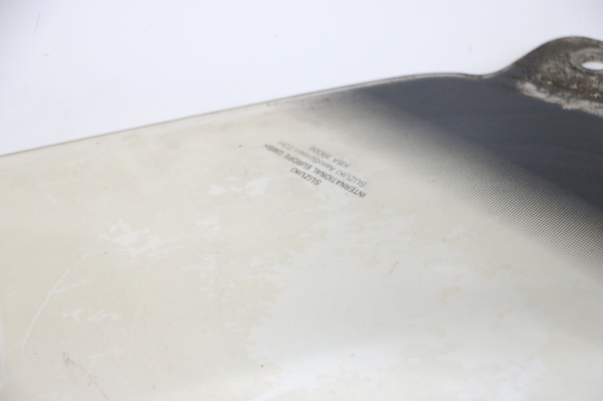 photo de SZYBA PRZEDNIA SUZUKI BURGMAN 125 (2007 - 2014) - Zoom jakości