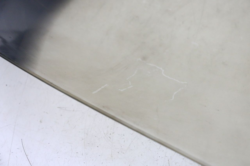 photo de SZYBA PRZEDNIA SUZUKI BURGMAN 125 (2007 - 2014) - Widok ogólny