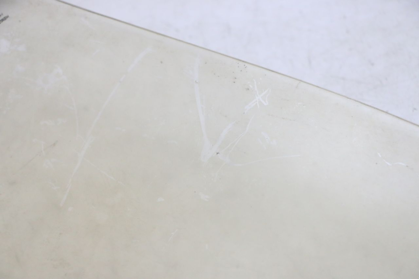 photo de SZYBA PRZEDNIA SUZUKI BURGMAN 125 (2007 - 2014) - Punkty mocowania