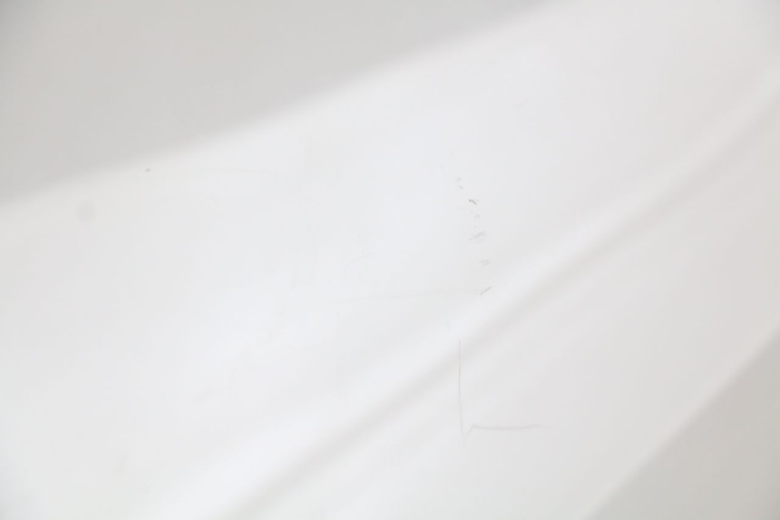 photo de SZYBA PRZEDNIA PEUGEOT CITYSTAR AIR 125 (2014 - 2017) - Szczegół części