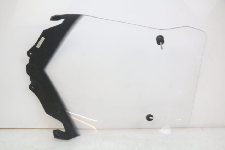 photo de SZYBA PRZEDNIA PEUGEOT CITYSTAR AIR 125 (2014 - 2017) - Punkty mocowania