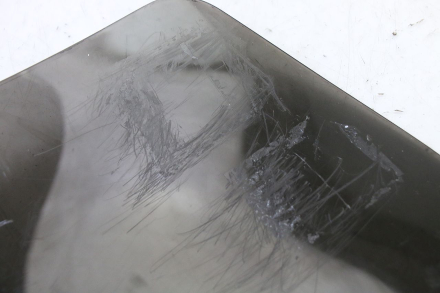 photo de SZYBA PRZEDNIA PEUGEOT CITYSTAR 50 (2013 - 2017) - Część sprawdzona