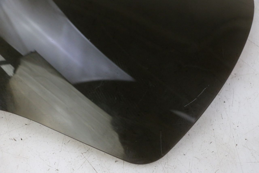 photo de SZYBA PRZEDNIA PEUGEOT CITYSTAR 50 (2013 - 2017) - Punkty mocowania