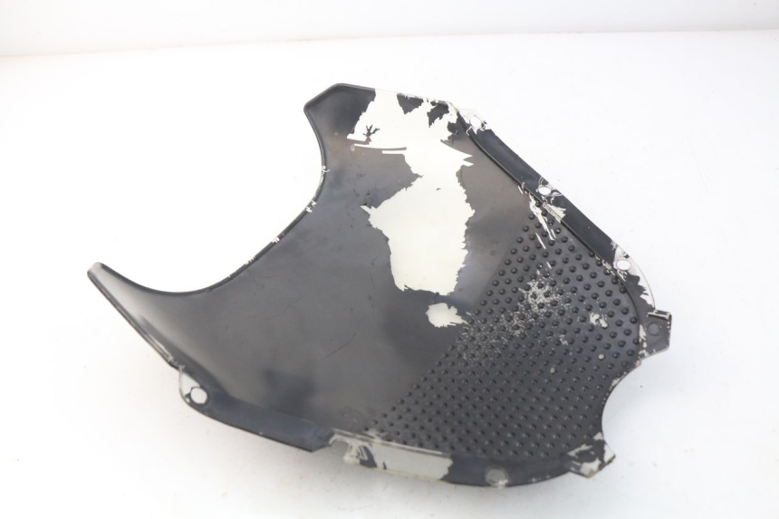 photo de SZYBA PRZEDNIA HYOSUNG COMET GTR 125 (2007 - 2014) - Zoom stanu zużycia