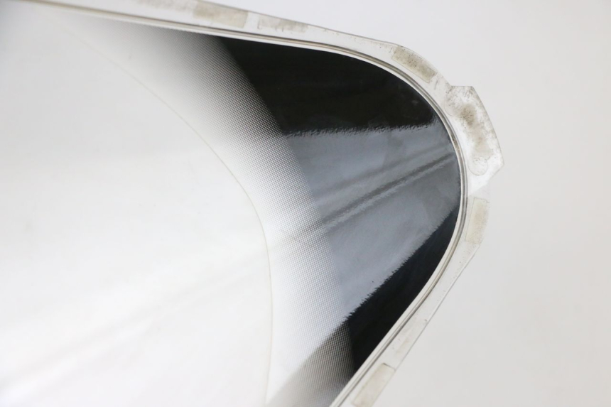 photo de SZYBA PRZEDNIA SUZUKI DL V STROM 1000 (2002 - 2007) - Zoom stanu zużycia