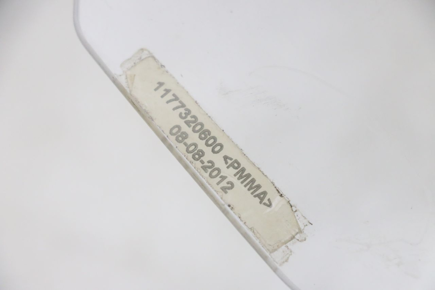 photo de SZYBA PRZEDNIA PEUGEOT E-VIVACITY 1 (2012 - 2018) - Zoom stanu zużycia