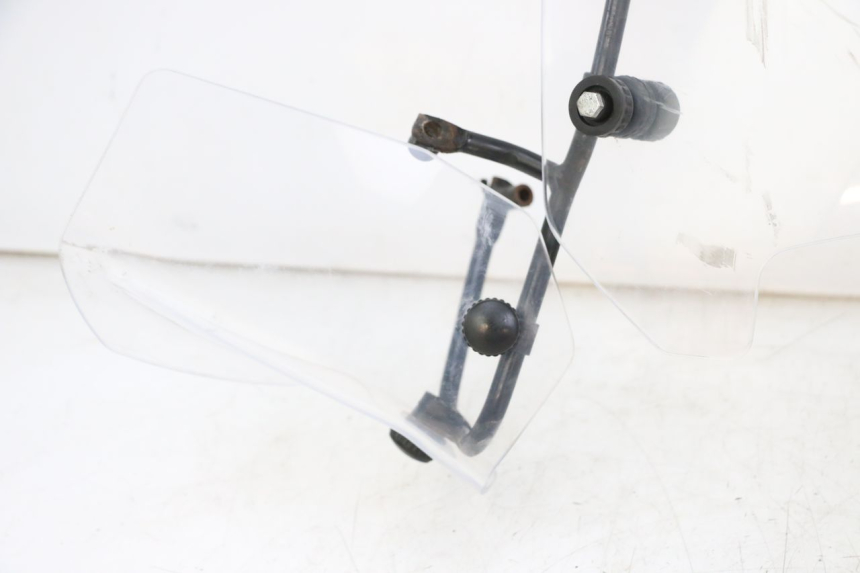 photo de SZYBA PRZEDNIA PEUGEOT E-VIVACITY 1 (2012 - 2018) - Oznaczenia i referencje