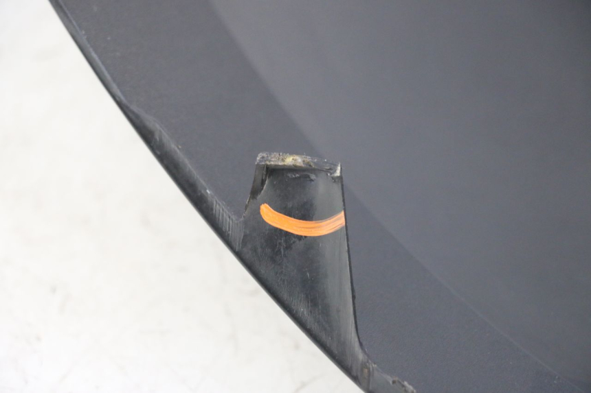 photo de SZYBA PRZEDNIA PEUGEOT ELYSTAR 50 (2002 - 2014) - Szczegóły charakterystyczne