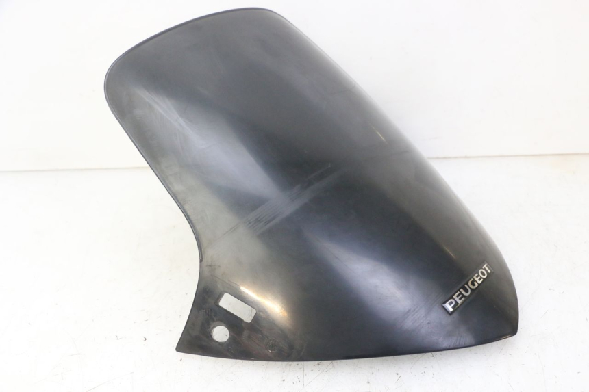 photo de SZYBA PRZEDNIA PEUGEOT ELYSTAR 50 (2002 - 2014) - Zoom stanu zużycia