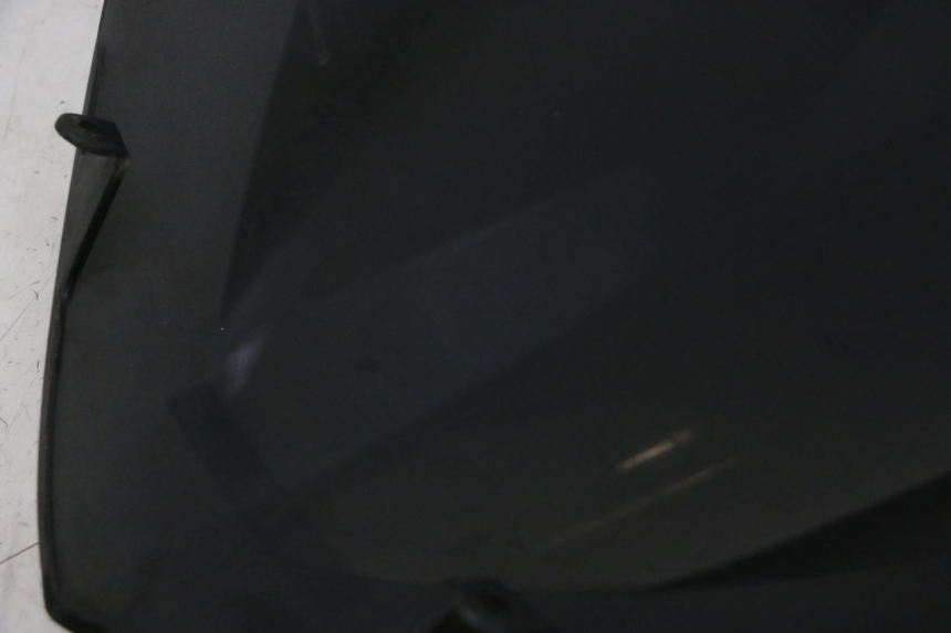 photo de SZYBA PRZEDNIA PEUGEOT ELYSTAR 50 (2002 - 2014) - Oznaczenia i referencje