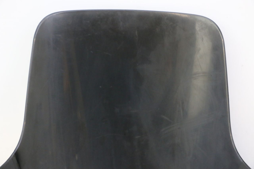 photo de SZYBA PRZEDNIA PEUGEOT ELYSTAR 50 (2002 - 2014) - Struktura - zbliżenie