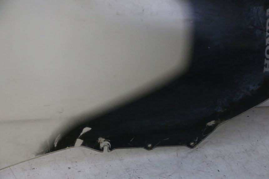 photo de SZYBA PRZEDNIA HONDA FES S-WING SWING ABS 125 (2007 - 2015) - Kontrola wizualna