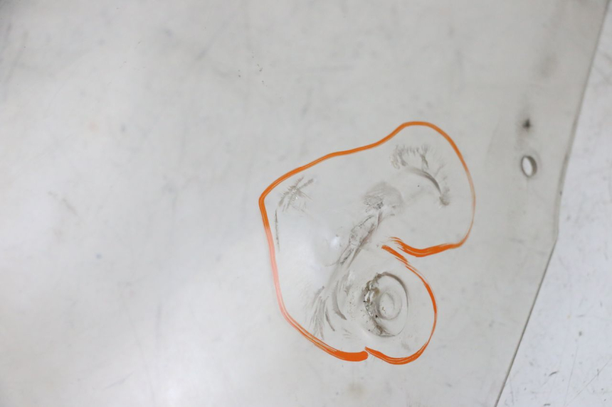 photo de SZYBA PRZEDNIA KAWASAKI GPZ RX 1000 (1986 - 1988) - Punkty mocowania