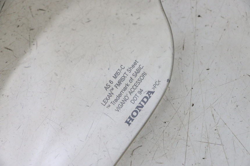 photo de SZYBA PRZEDNIA HONDA FORZA 125 (2021 - 2025) - Widok produktu