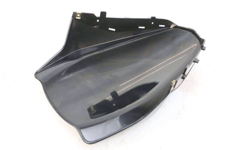 photo de SZYBA PRZEDNIA SYM JET 14 4T 50 (2018 - 2022) - Punkty mocowania