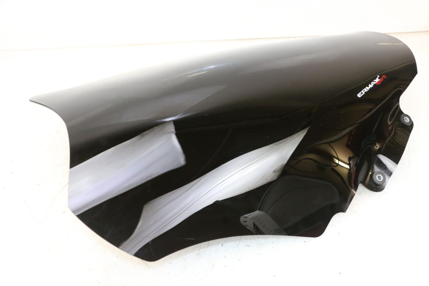 photo de SZYBA PRZEDNIA PIAGGIO MP3 HPE 300 (2019 - 2026) - Zbliżenie komponentów