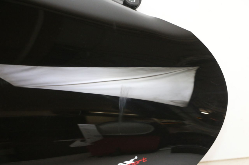 photo de SZYBA PRZEDNIA PIAGGIO MP3 HPE 300 (2019 - 2026) - Alternatywny kąt