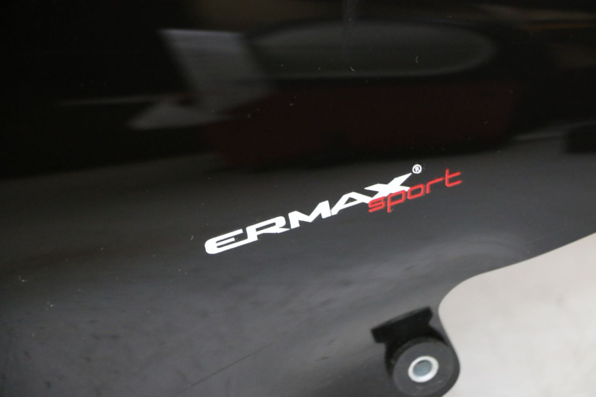 photo de SZYBA PRZEDNIA PIAGGIO MP3 HPE 300 (2019 - 2026) - Zoom jakości