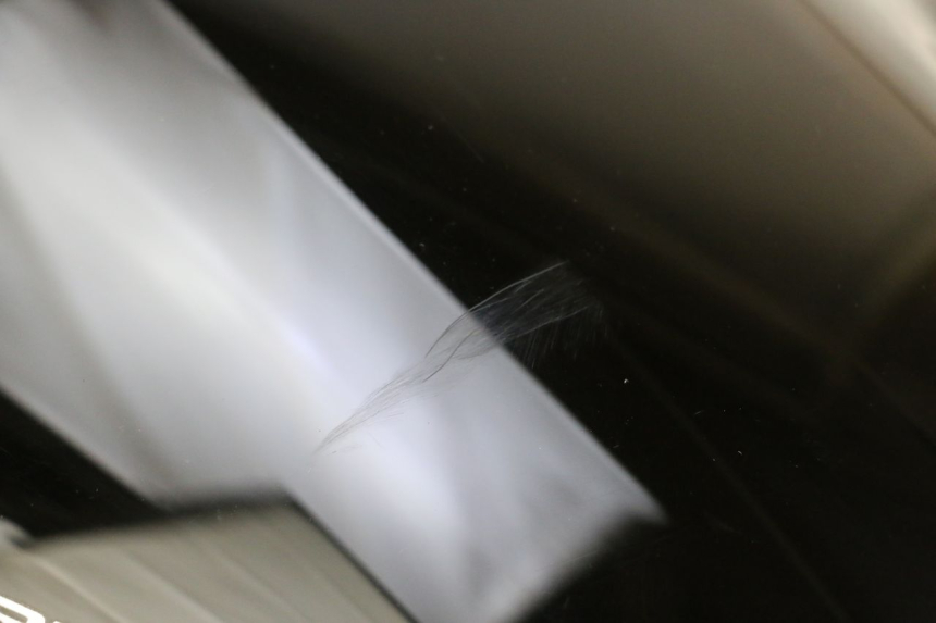 photo de SZYBA PRZEDNIA PIAGGIO MP3 HPE 300 (2019 - 2026) - Punkty mocowania