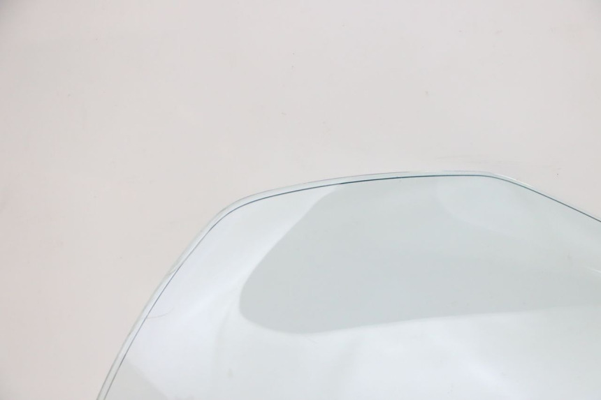 photo de SZYBA PRZEDNIA PIAGGIO MP3 LT 300 (2010 - 2016) - Kontrola wizualna