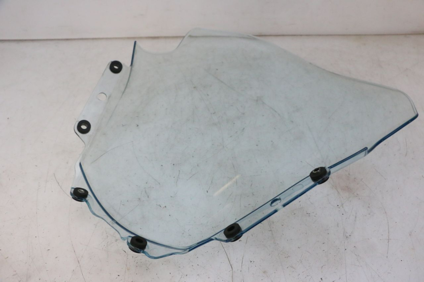 photo de SZYBA PRZEDNIA PIAGGIO MP3 LT 300 (2010 - 2016) - Inny kąt widzenia