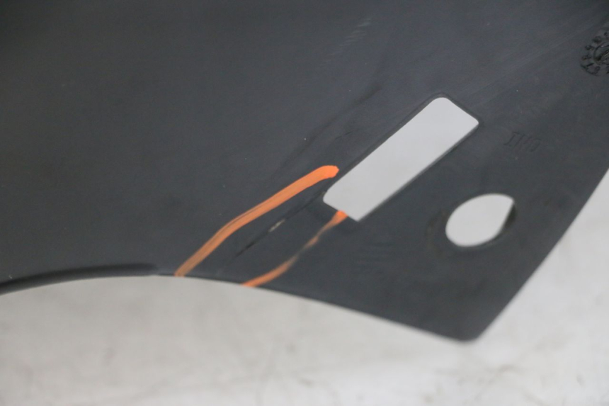 photo de SZYBA PRZEDNIA PEUGEOT ELYSTAR 50 (2002 - 2014) - Widok z bliska