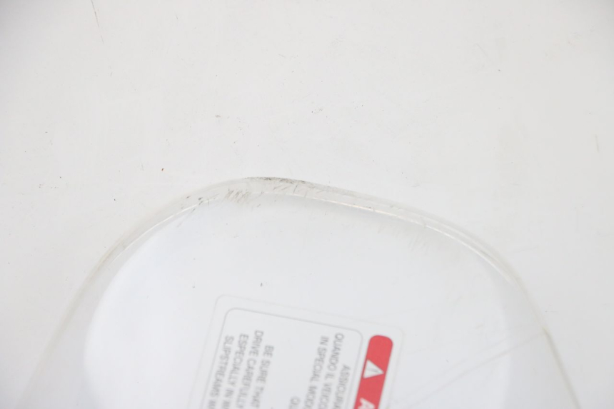 photo de SZYBA PRZEDNIA PIAGGIO NRG POWER PUREJET 50 (2018 - 2021) - Struktura - zbliżenie