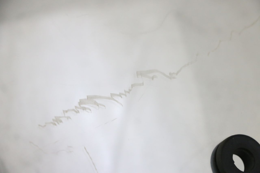 photo de SZYBA PRZEDNIA PIAGGIO NRG POWER PUREJET 50 (2018 - 2021) - Zbliżenie techniczne