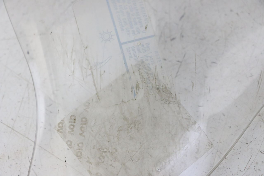 photo de SZYBA PRZEDNIA PIAGGIO VESPA LX IE 125 (2010 - 2012) - Widok ogólny