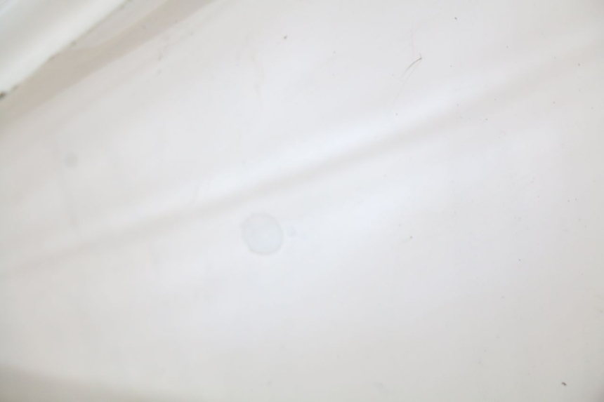 photo de SZYBA PRZEDNIA PEUGEOT SATELIS 125 (2010 - 2012) - Inny kąt widzenia