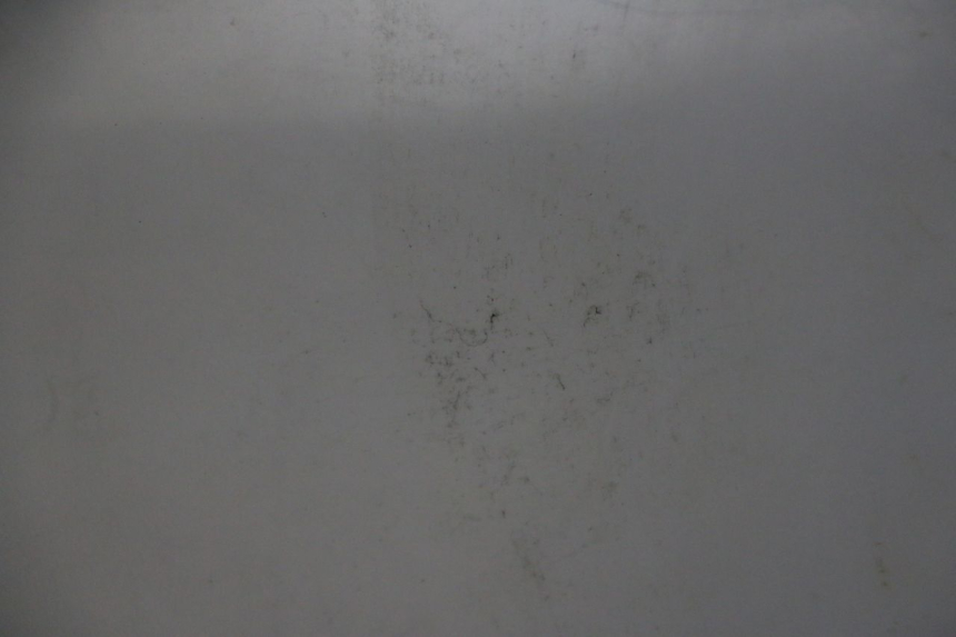 photo de SZYBA PRZEDNIA PEUGEOT SATELIS 125 (2006 - 2009) - Widok z bliska