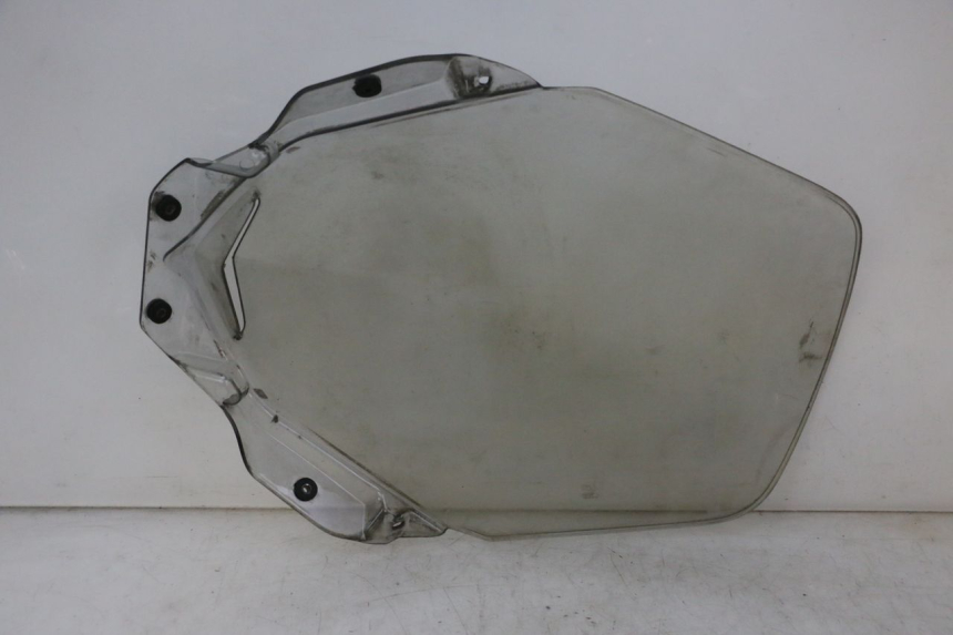 photo de SZYBA PRZEDNIA PEUGEOT SATELIS 125 (2006 - 2009) - Zbliżenie techniczne