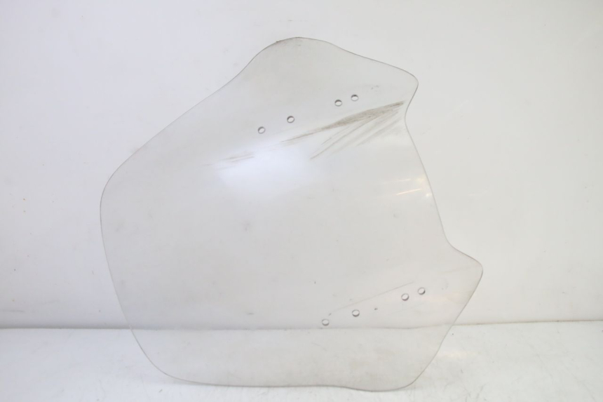 photo de SZYBA PRZEDNIA HONDA ST PAN EUROPEAN 1300 (2002 - 2013) - Zbliżenie techniczne