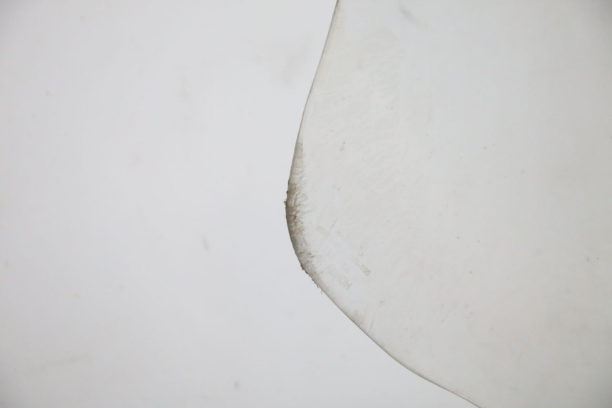 photo de SZYBA PRZEDNIA HONDA ST PAN EUROPEAN 1300 (2002 - 2013) - Stan powierzchni