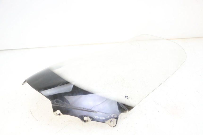 photo de SZYBA PRZEDNIA SUZUKI BURGMAN 125 (2015 - 2017) - Punkty mocowania